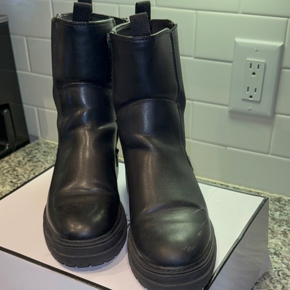 Black Combat Boots - Picture 3 of 9